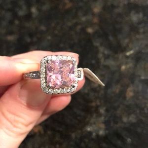 Square shaped rose pink diamond ring